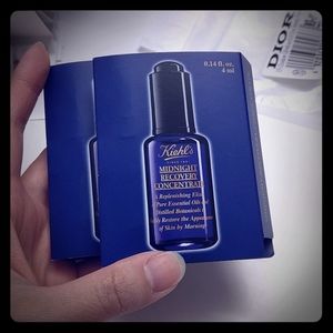 Kiehl's Midnight Recovery Concentrate new mini
